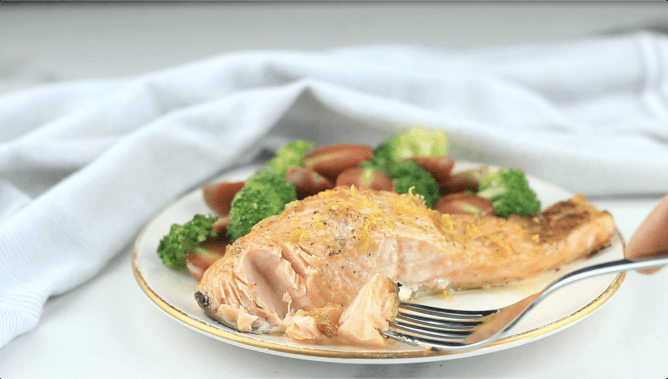 Keto Lemon Butter Salmon Recipe